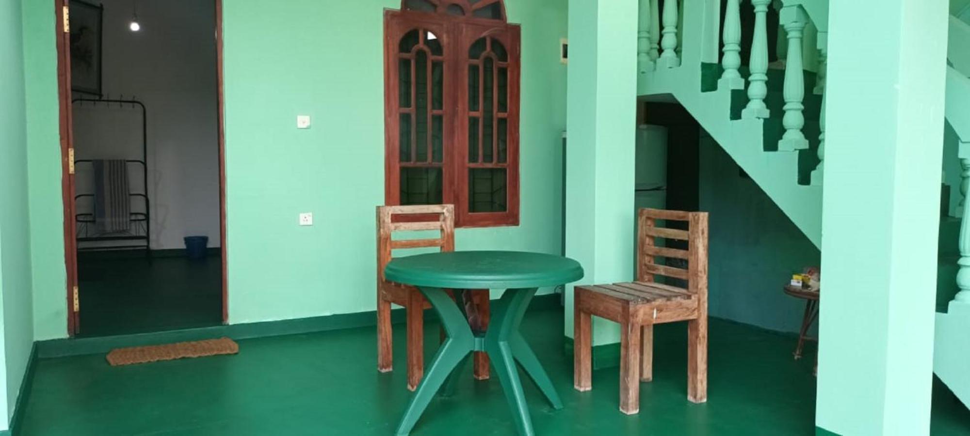 Lagoon Inn Hambantota Exterior foto